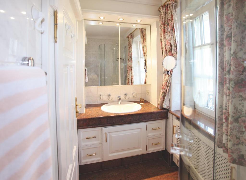 Haus Hildegunde Hotel Bad Fussing Bagian luar foto
