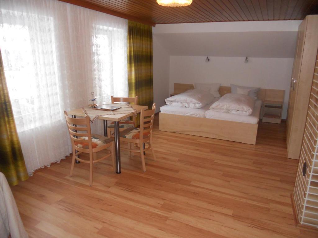 Haus Hildegunde Hotel Bad Fussing Bagian luar foto